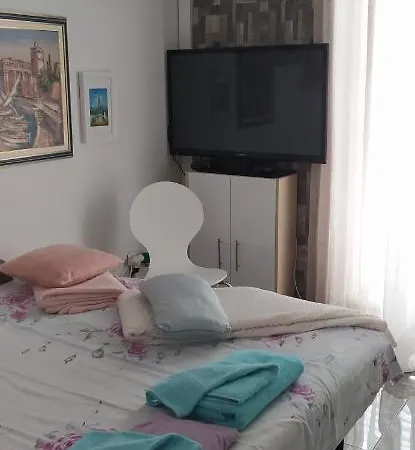 Nina Apartman *