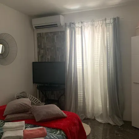 Apartman Nina *